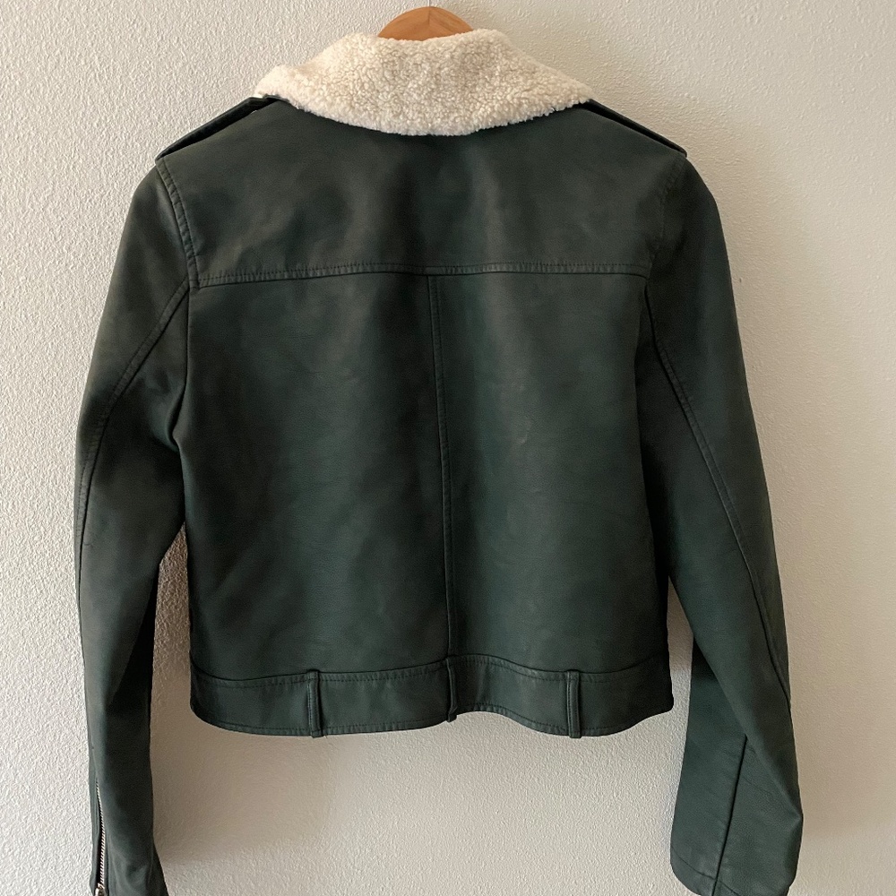Levi's Sherpa-Trimmed Faux-Leather Moto Jacket MEDIUM - Picture 3 of 10